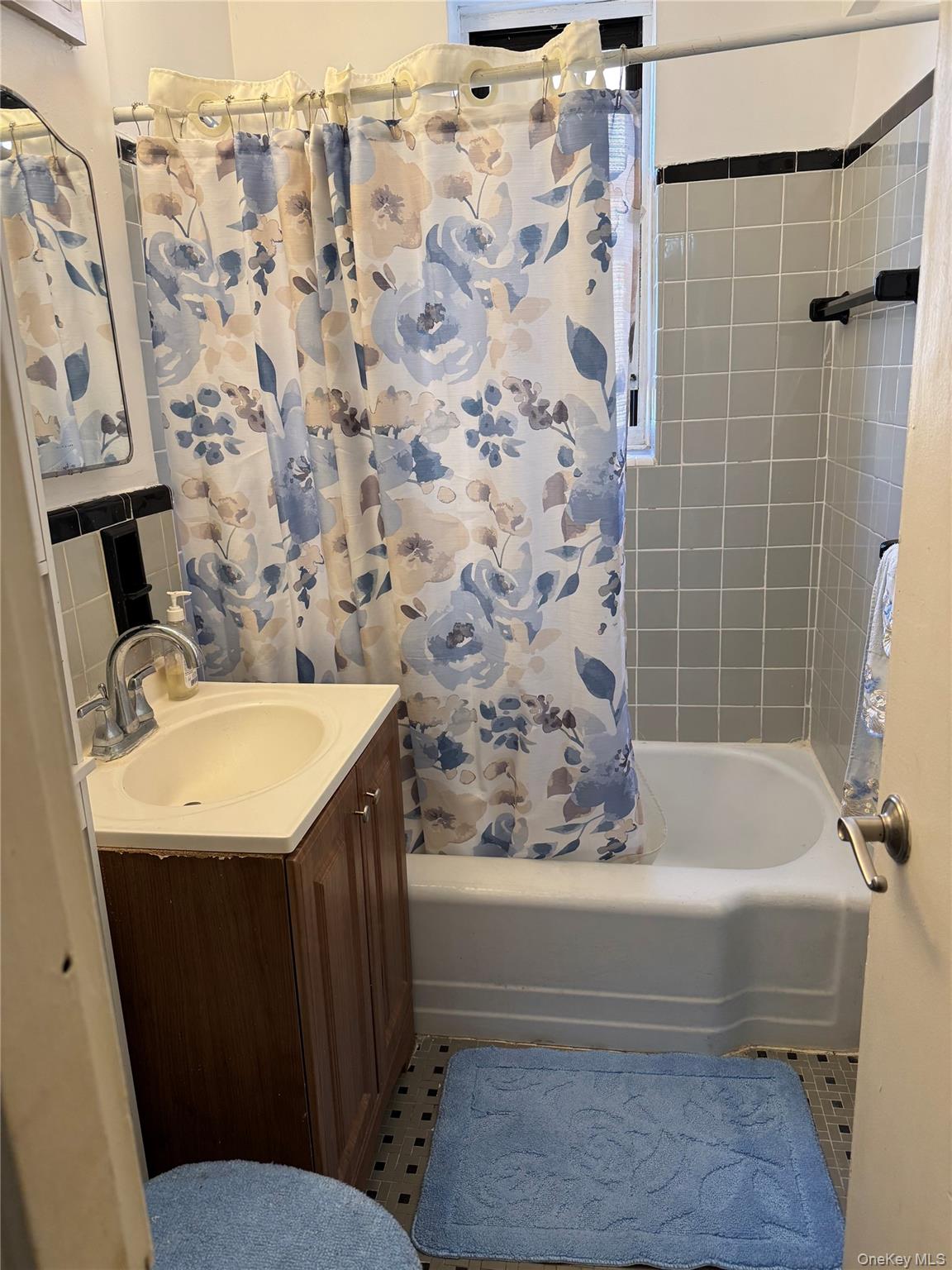 745 E 231st Street, Unit 3F photo 13