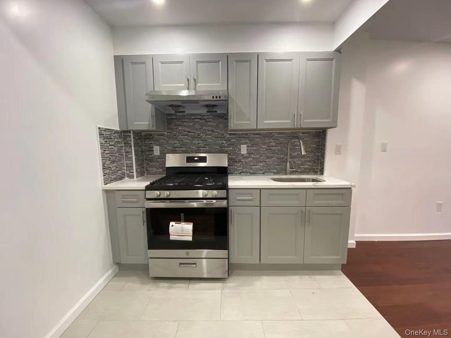 134-40 Blossom Avenue – For Sale photo 14