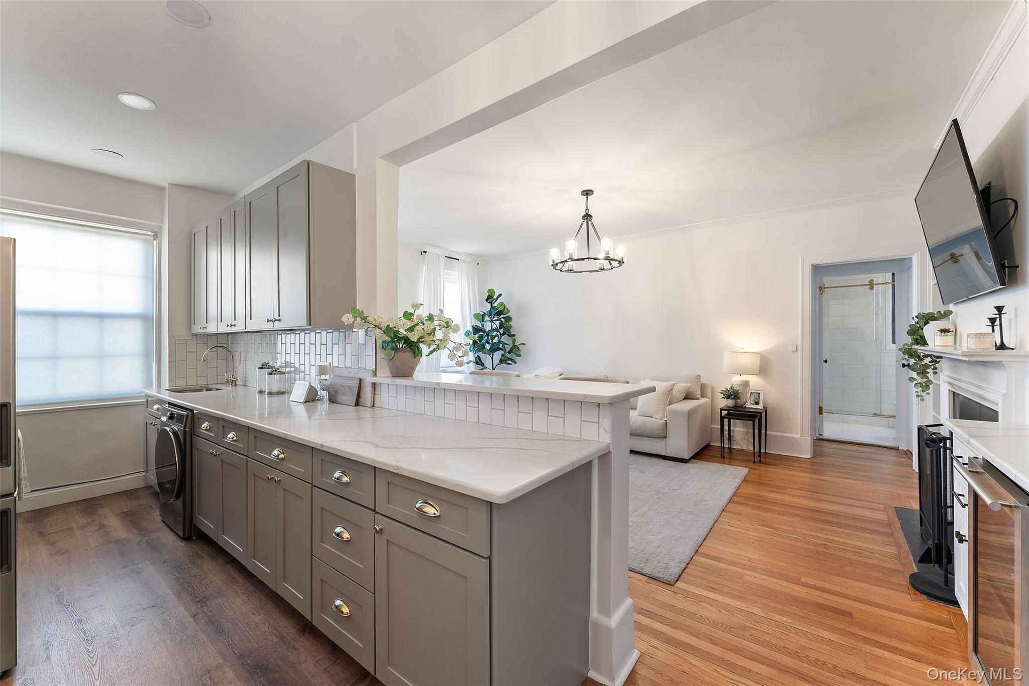 840 Bronx River Road, Unit 5B