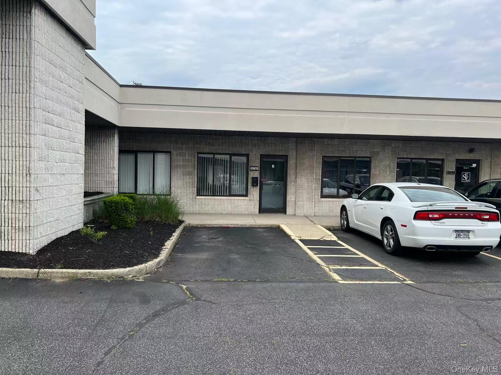 6268 Jericho Turnpike, Unit 1