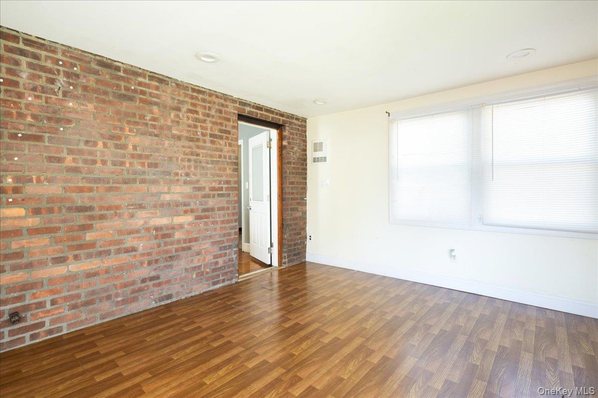 86 W Clinton Avenue – For Sale photo 8