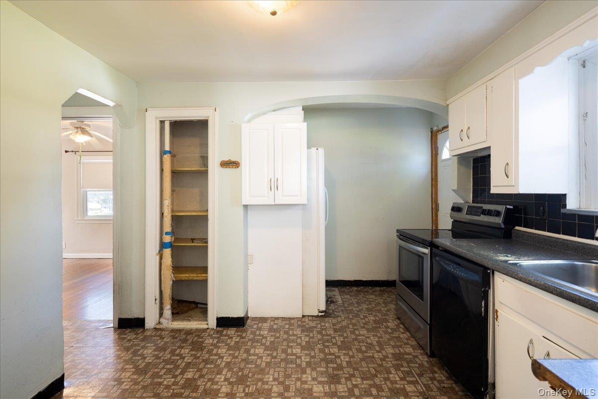 86 W Clinton Avenue – For Sale photo 9