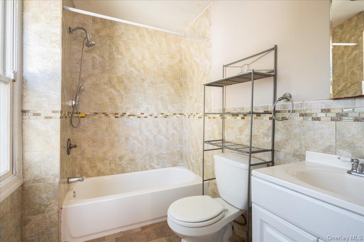 86 W Clinton Avenue – For Sale photo 14