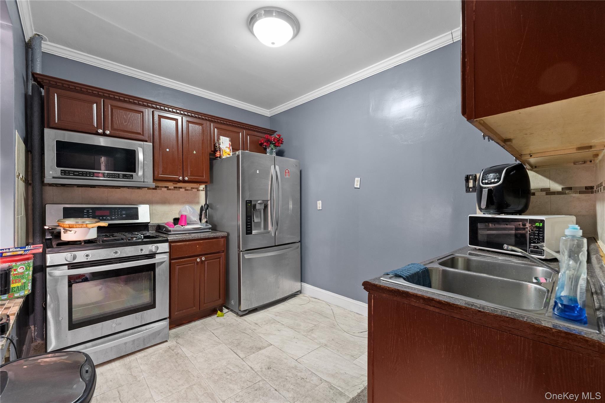 1015 Anderson Avenue, Unit 4C photo 5