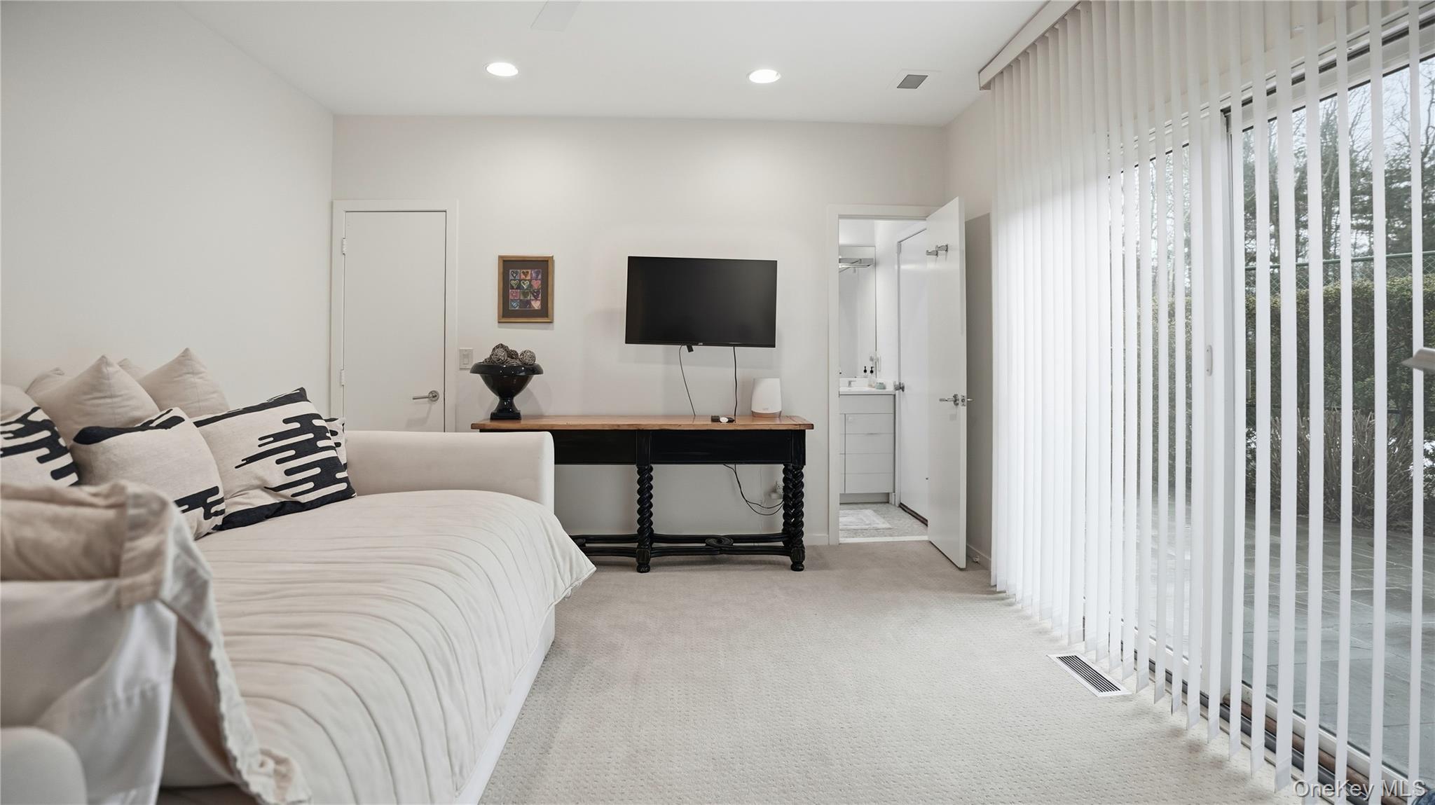 15 Blueberry Lane – For Rent photo 20