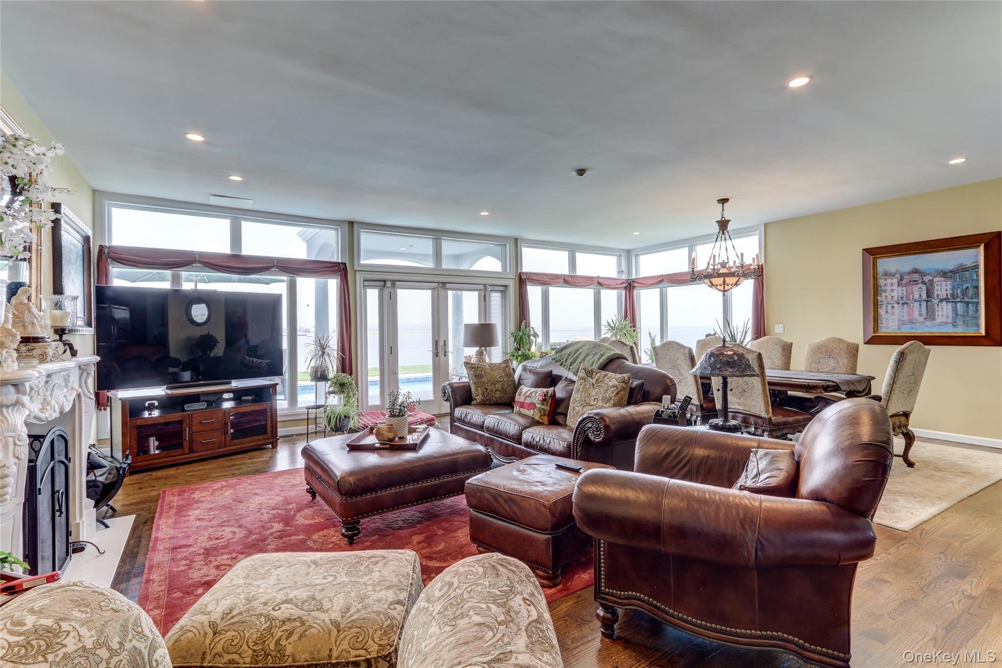 609 E Bay Drive – For Sale photo 13