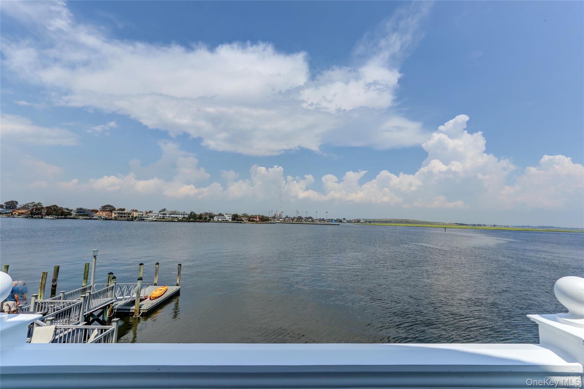609 E Bay Drive – For Sale photo 16