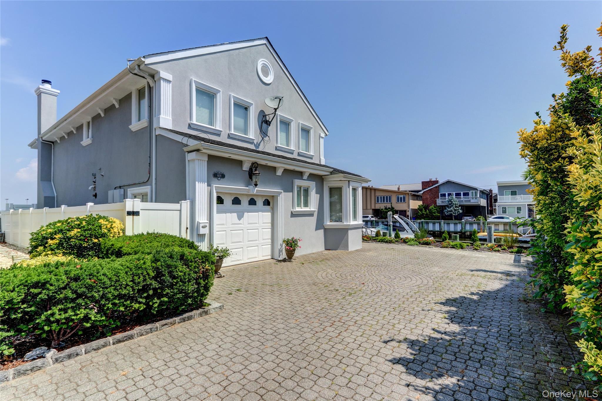 609 E Bay Drive – For Sale