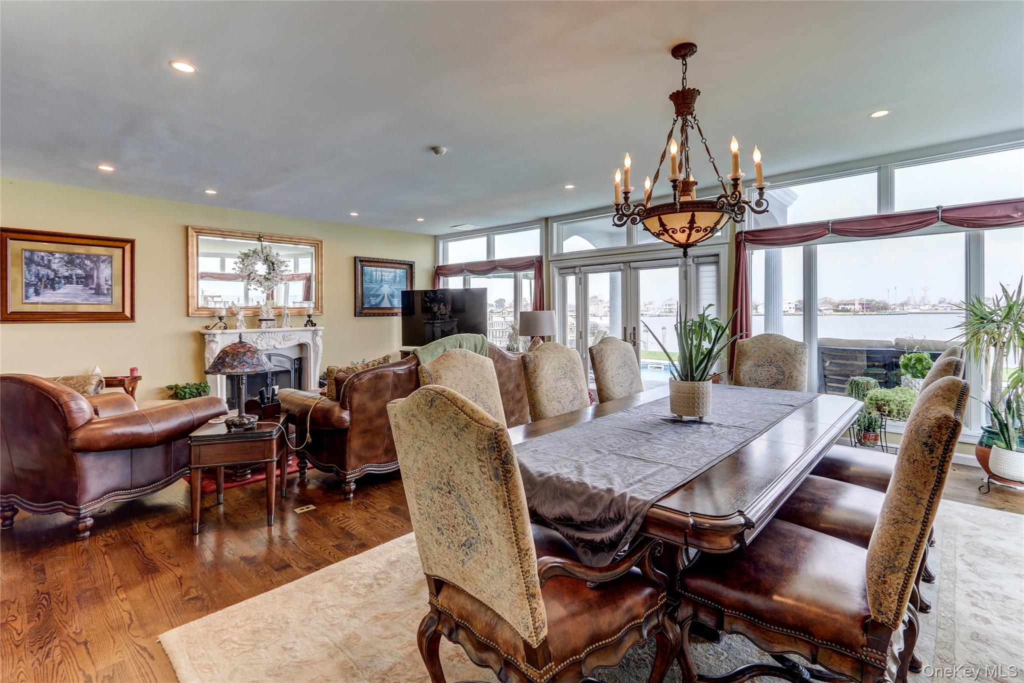 609 E Bay Drive – For Sale photo 11