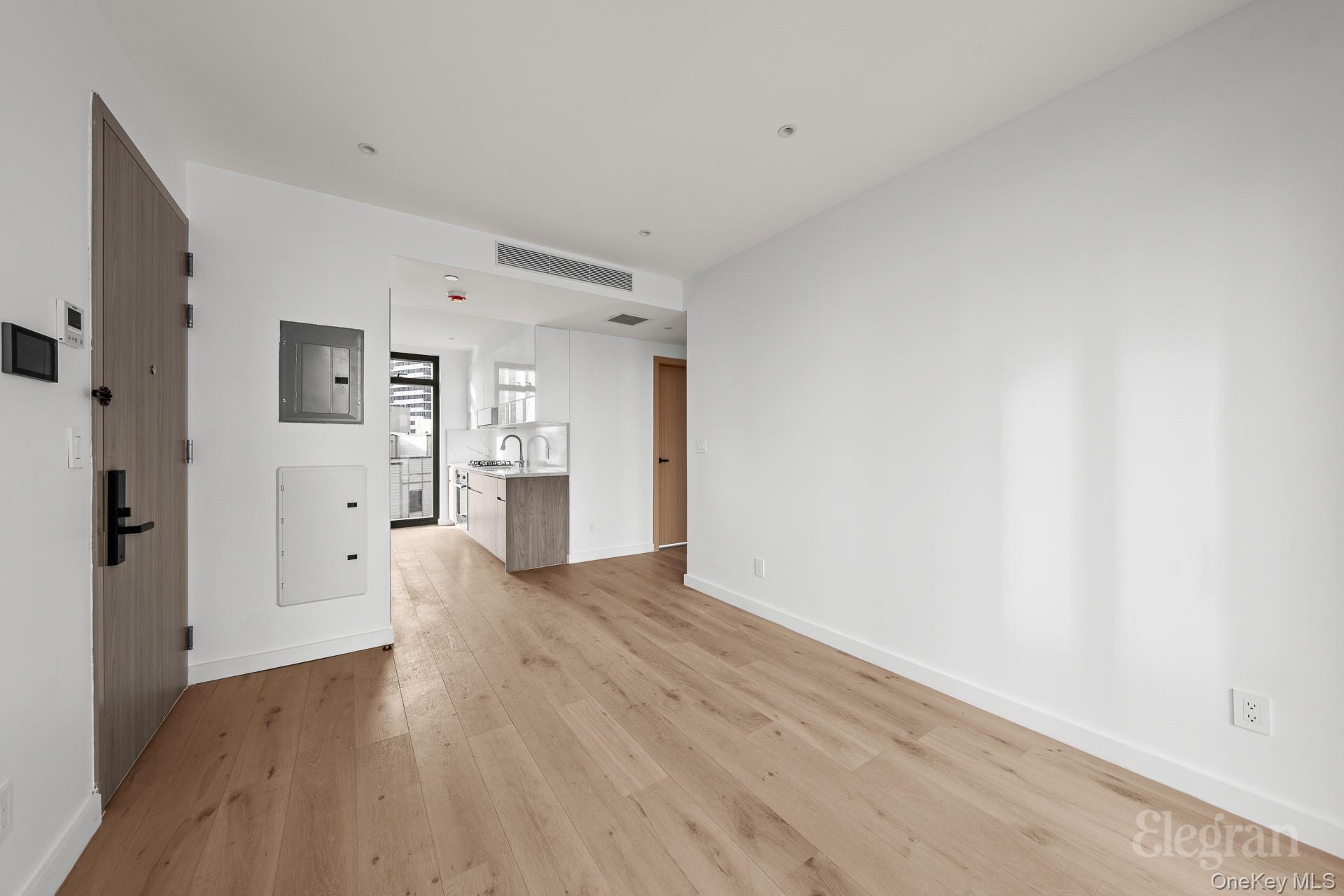 4262 Hunter Street, Unit 11A photo 9