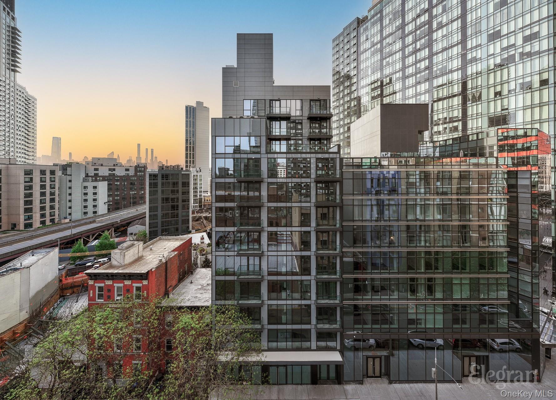 4262 Hunter Street, Unit 11A photo 24