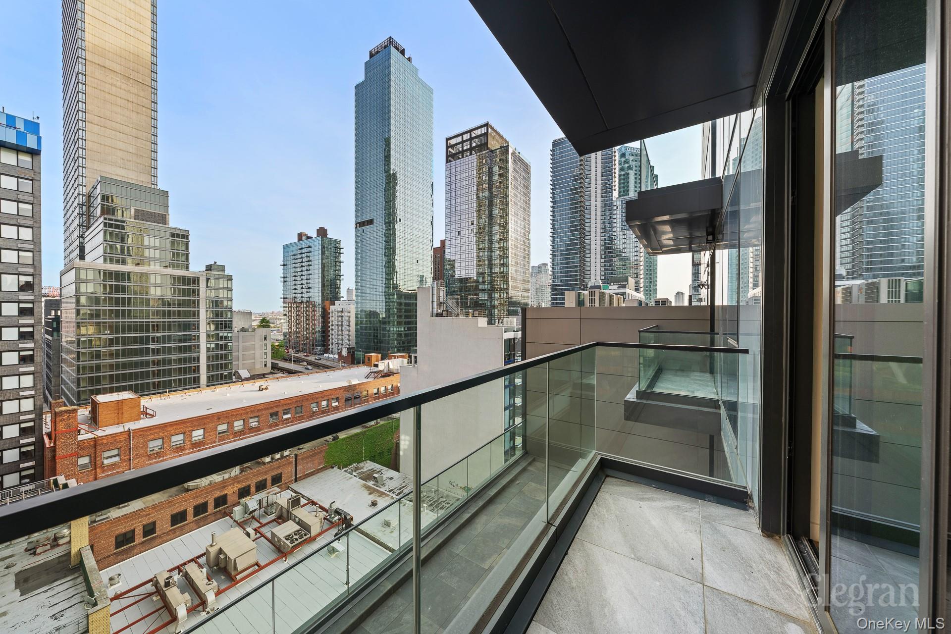 4262 Hunter Street, Unit 11A photo 15