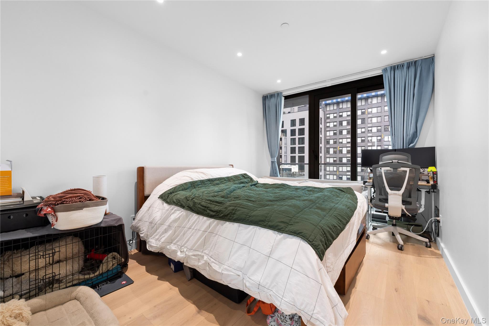 4262 Hunter Street, Unit 11A photo 4