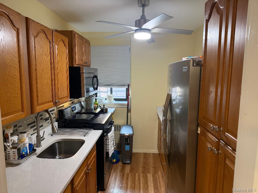 87-15 204th Street, Unit B51 photo 4