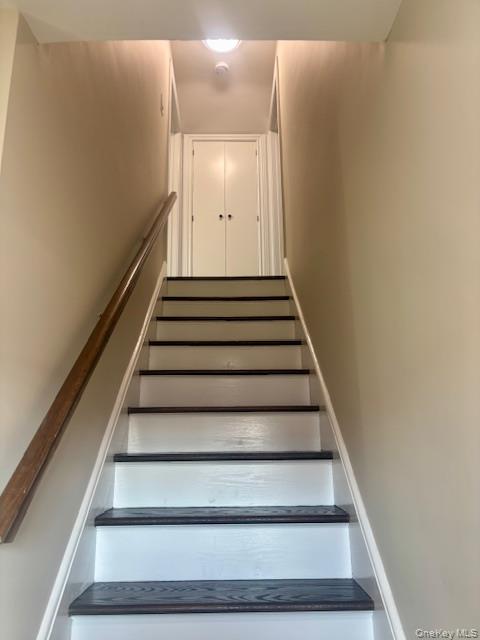 1026 Glen Cove Avenue – For Rent photo 12