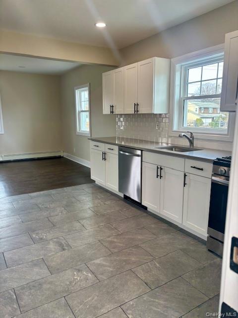 1026 Glen Cove Avenue – For Rent photo 3