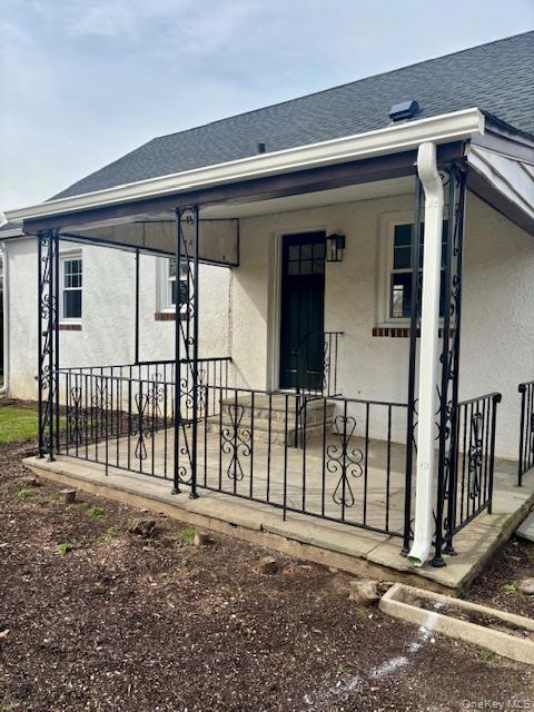 1026 Glen Cove Avenue – For Rent photo 16