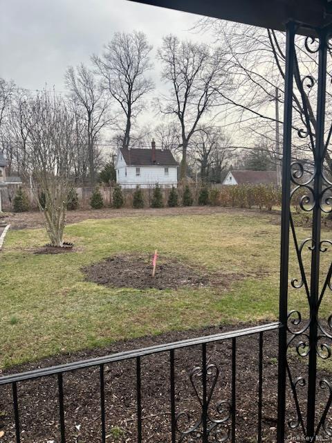 1026 Glen Cove Avenue – For Rent photo 17