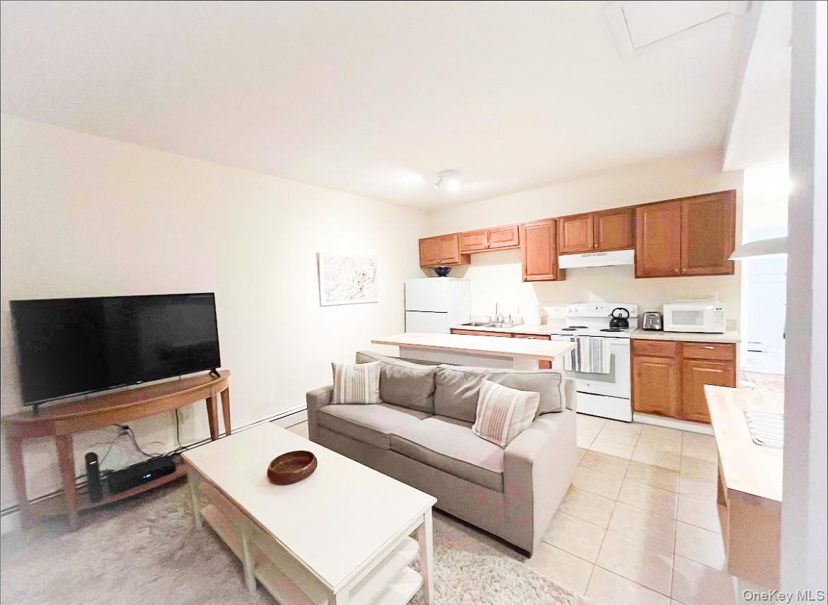 23 Pearl Street, Unit 4 photo 2