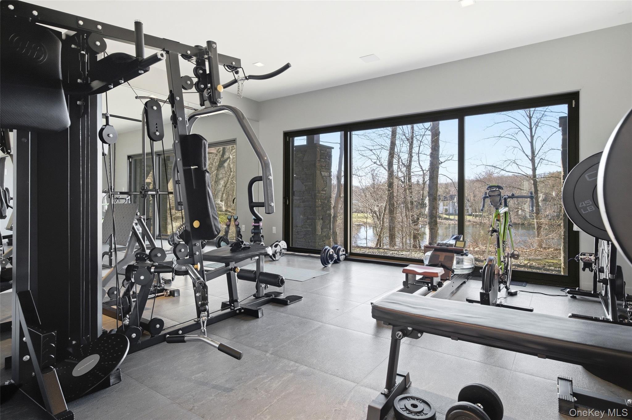 2 Lakeridge Drive – For Sale photo 23