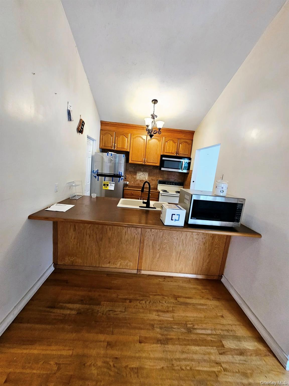12 Nord Park Boulevard – For Rent photo 23