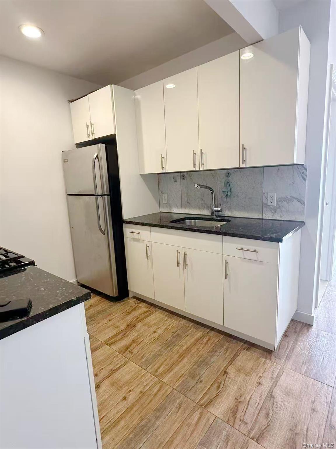 818 60th Street, Unit 6B photo 3
