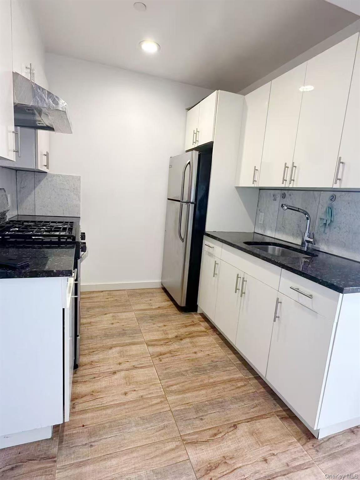818 60th Street, Unit 6B photo 2