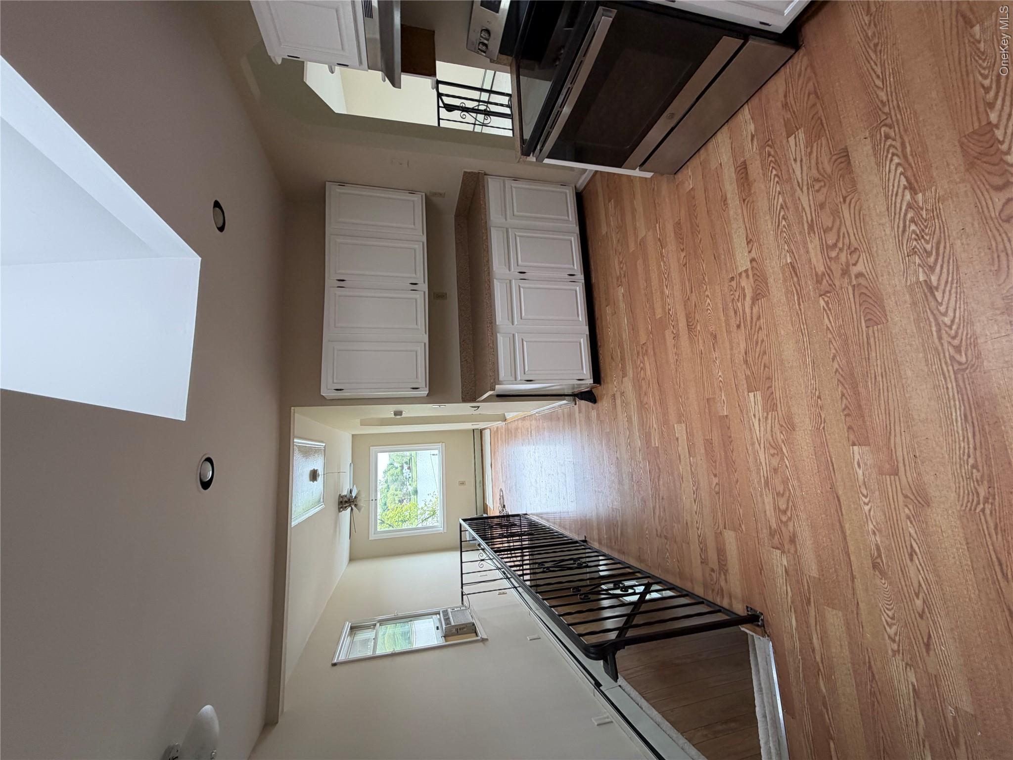 165 W Lakeshore Drive – For Sale photo 26