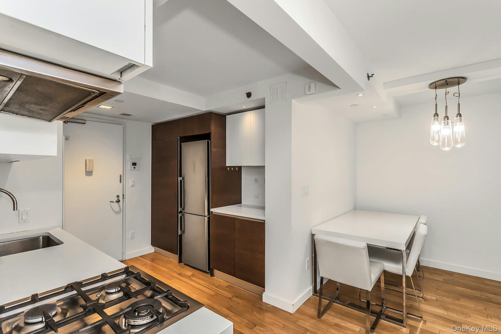 39-16 Prince Street, Unit 5E photo 10