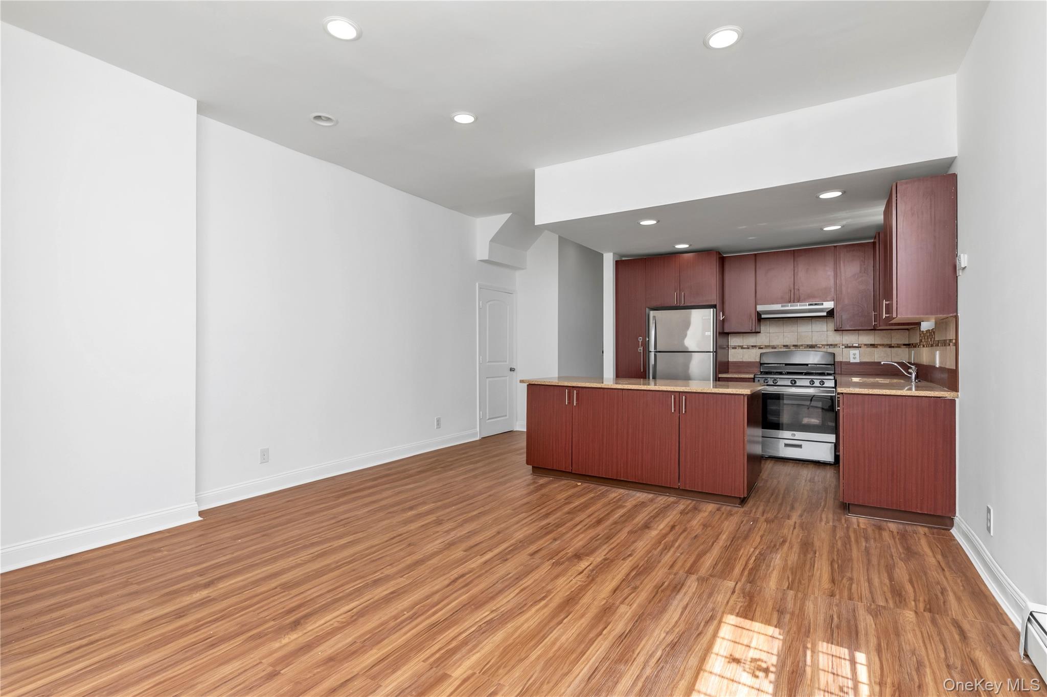 7719 Parsons Boulevard – For Sale photo 6