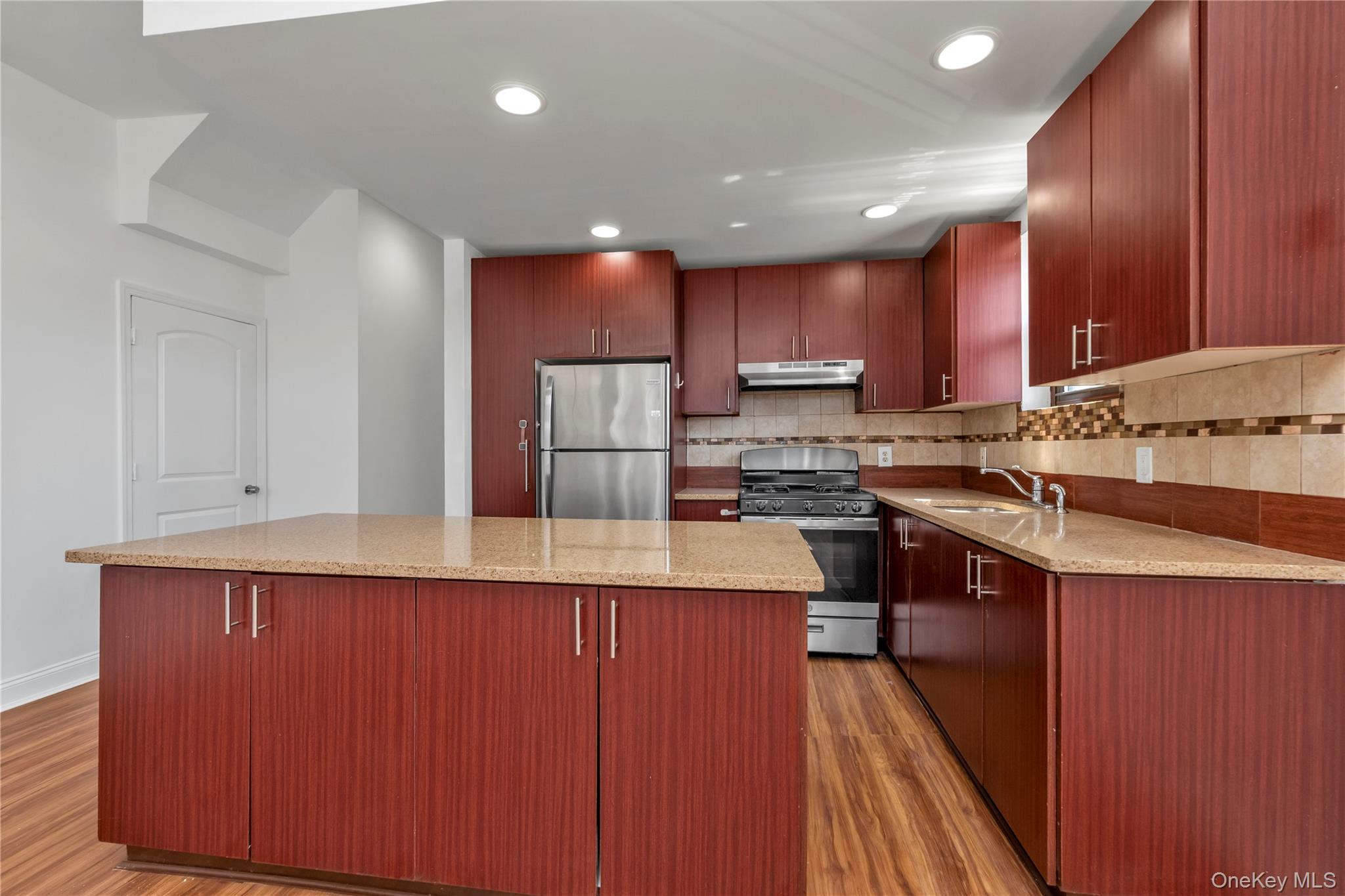 7719 Parsons Boulevard – For Sale photo 10