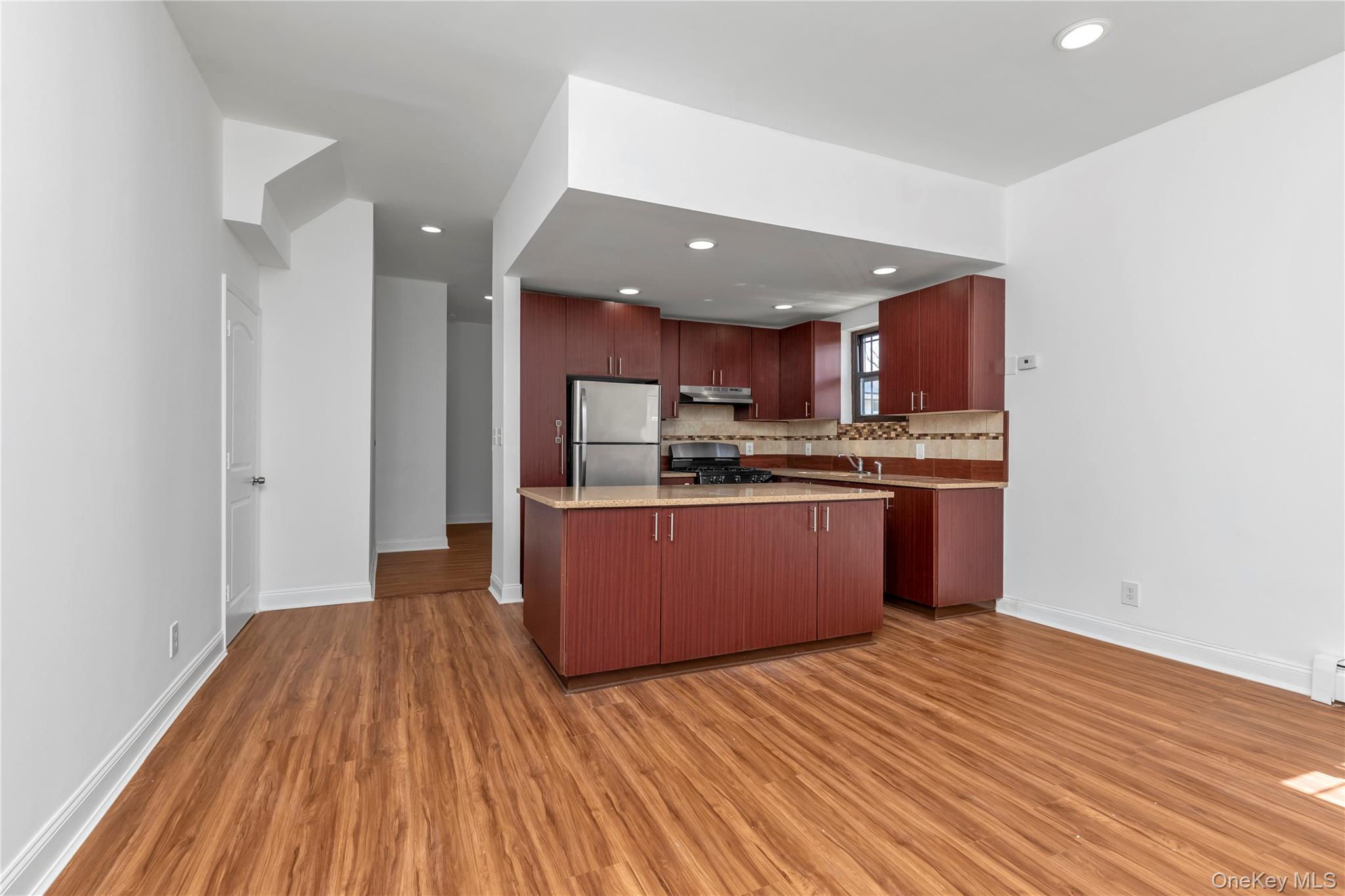 7719 Parsons Boulevard – For Sale photo 7