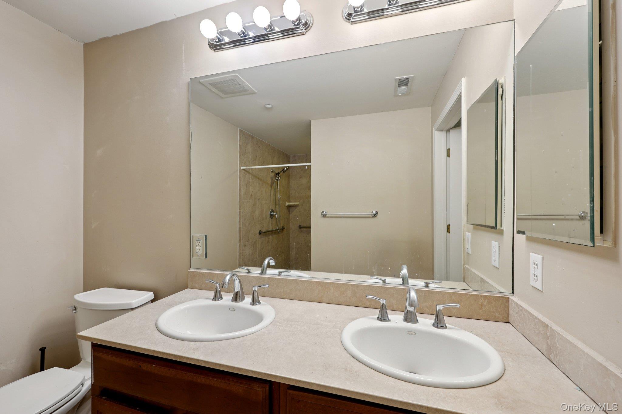1220 Round Pointe Drive – For Sale photo 11