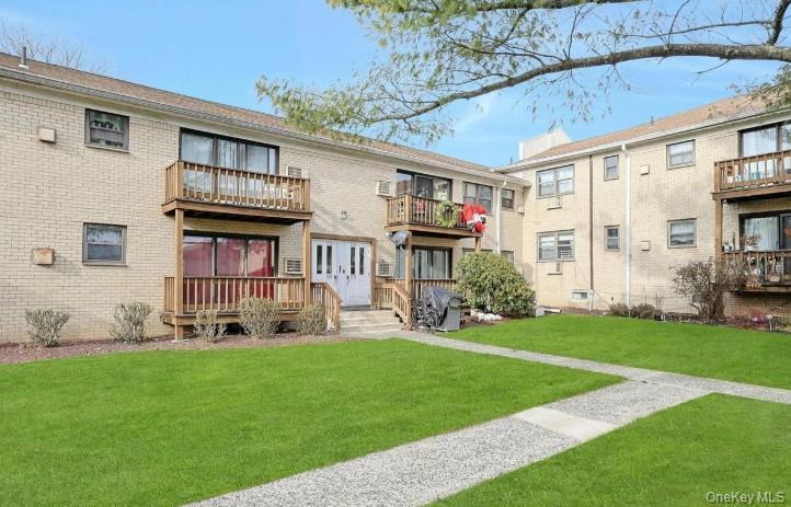 285 Sneden Place, Unit 285
