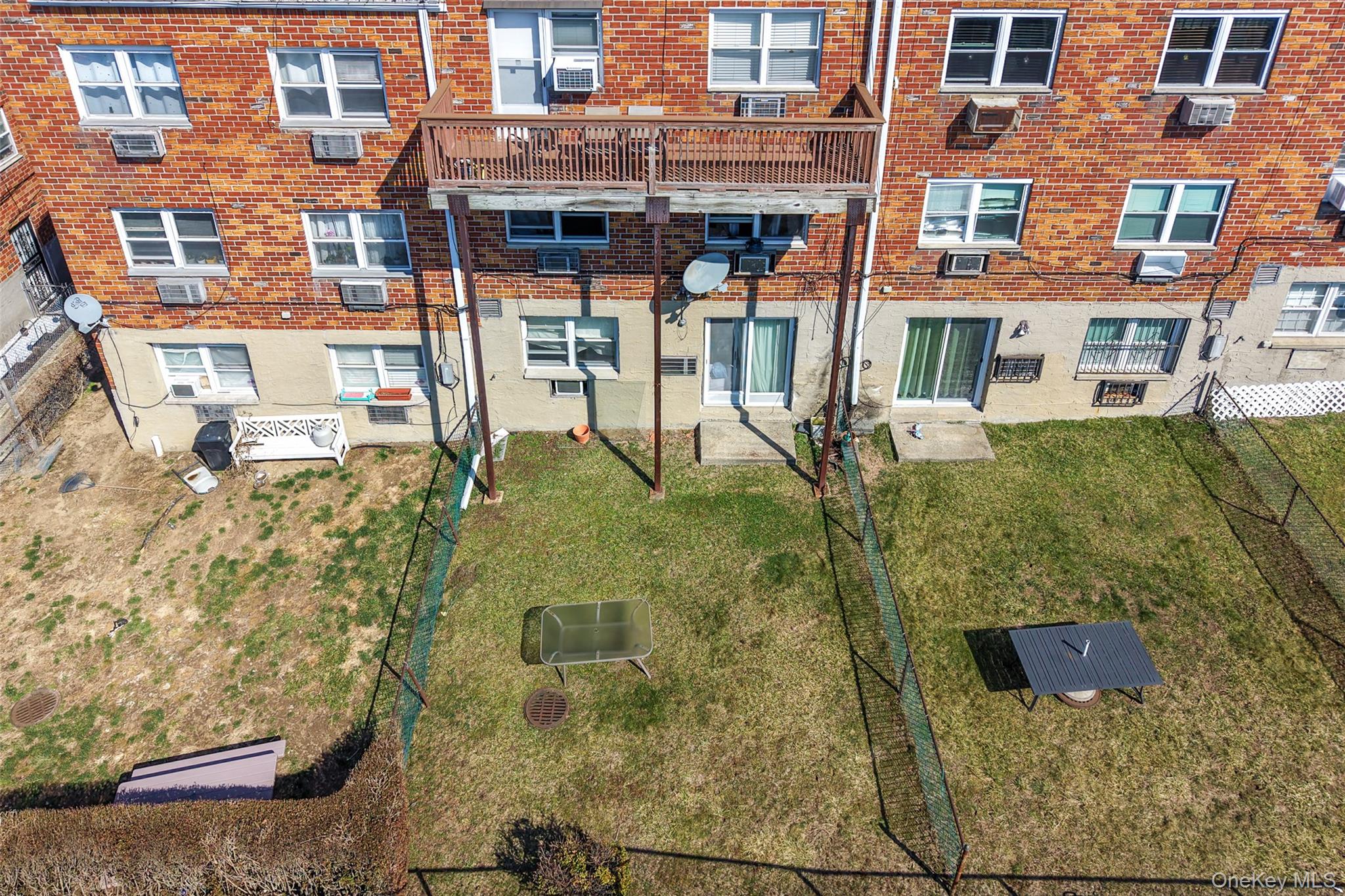 56-18 Cloverdale Boulevard – For Sale photo 35