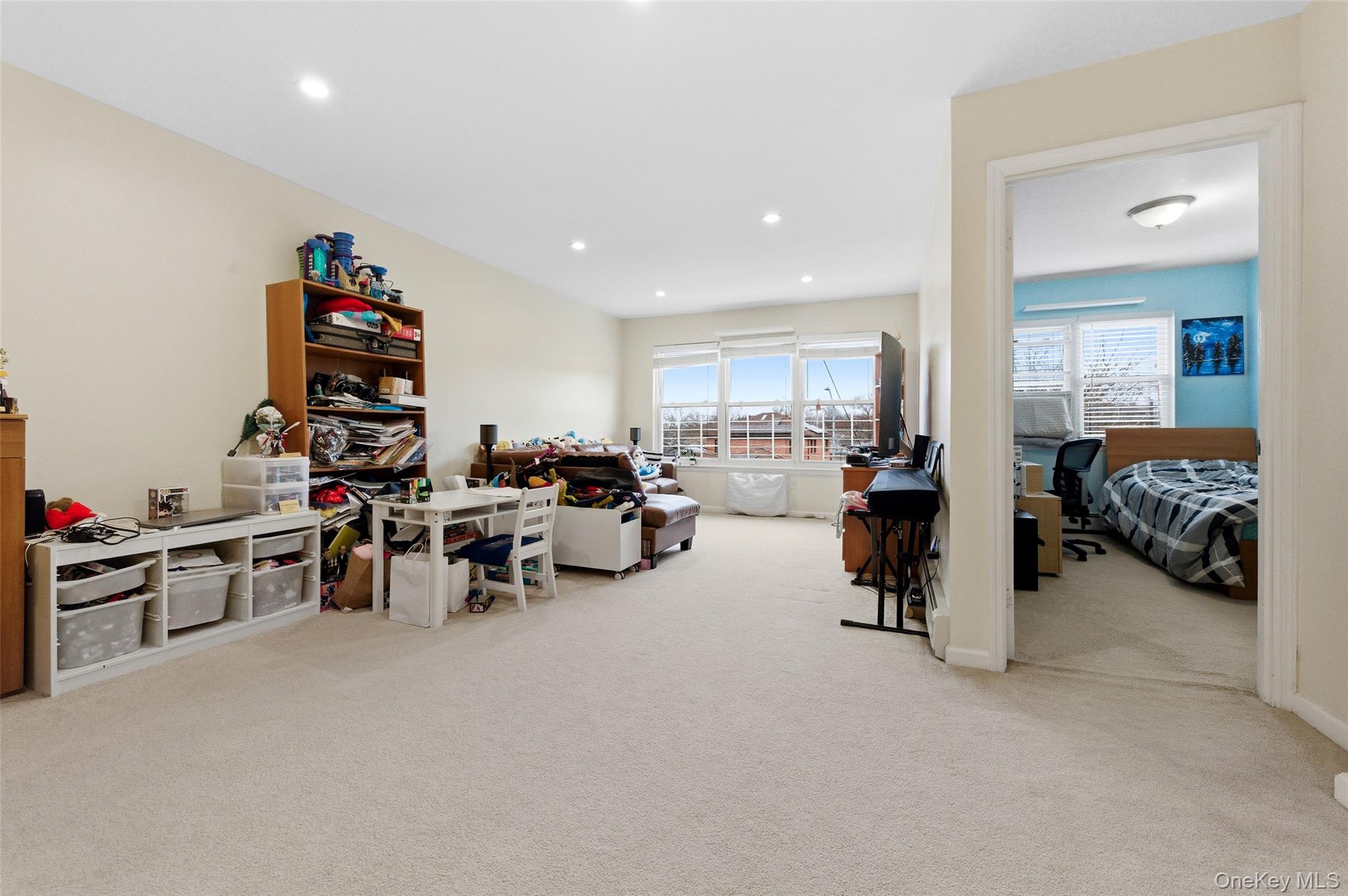 56-18 Cloverdale Boulevard – For Sale photo 8