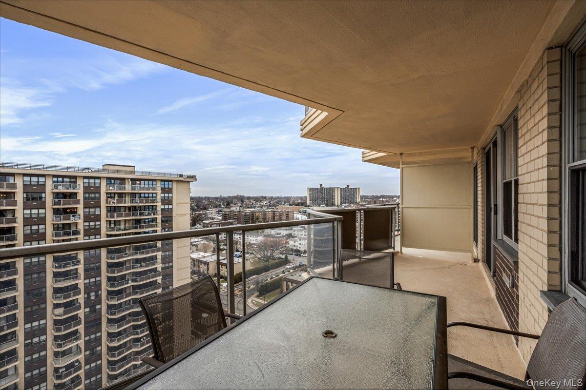 17-85 215th Street, Unit 16H photo 2