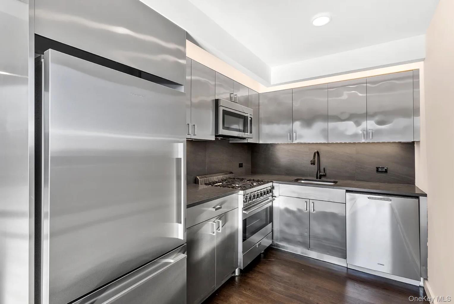 37-40 27th Street, Unit 7C photo 2