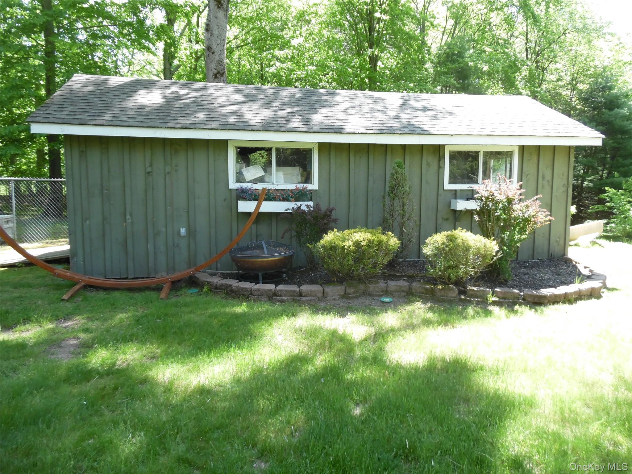 38 E Glen Wild Road – For Sale photo 6