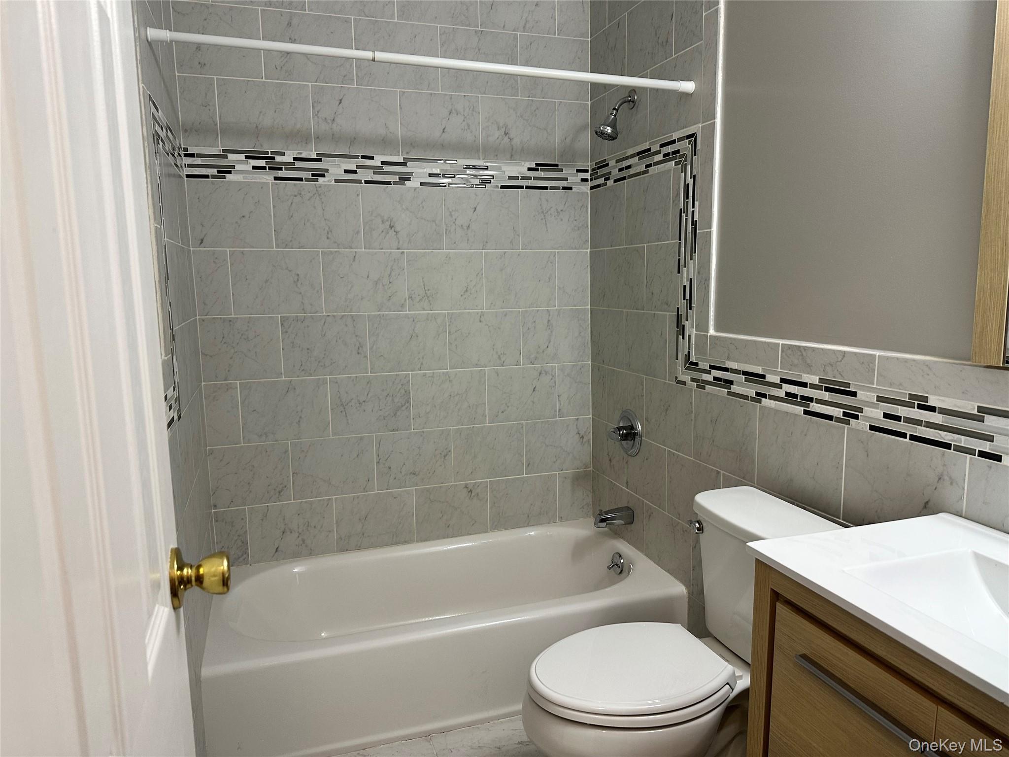 20 Peddler Hill, Unit 2002 photo 24
