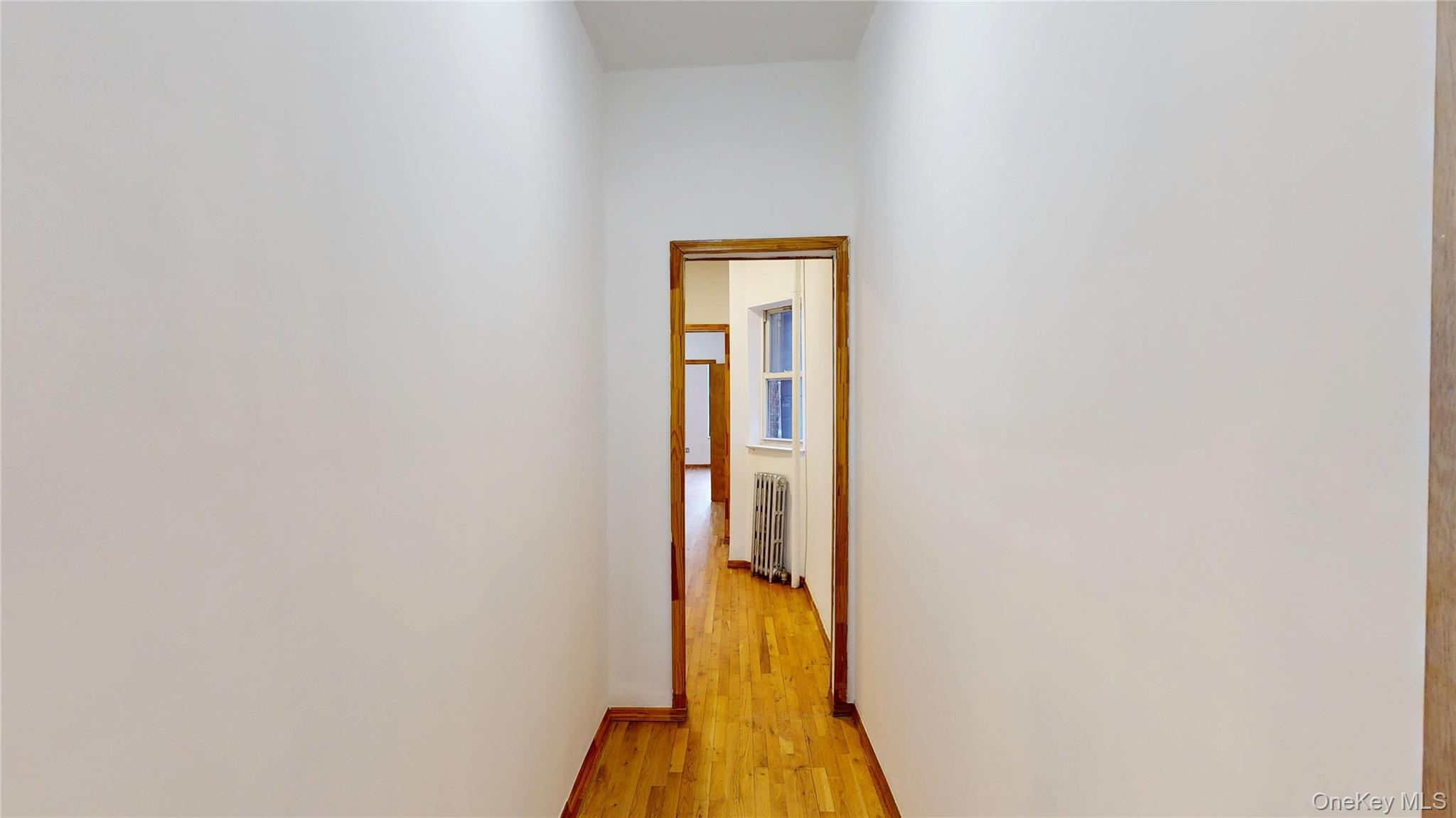 954 Manhattan Avenue – For Sale photo 5