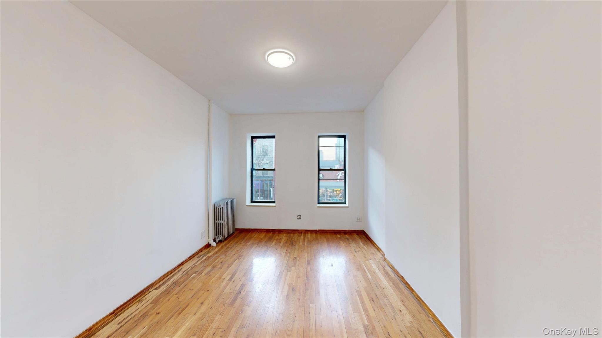 954 Manhattan Avenue – For Sale photo 8