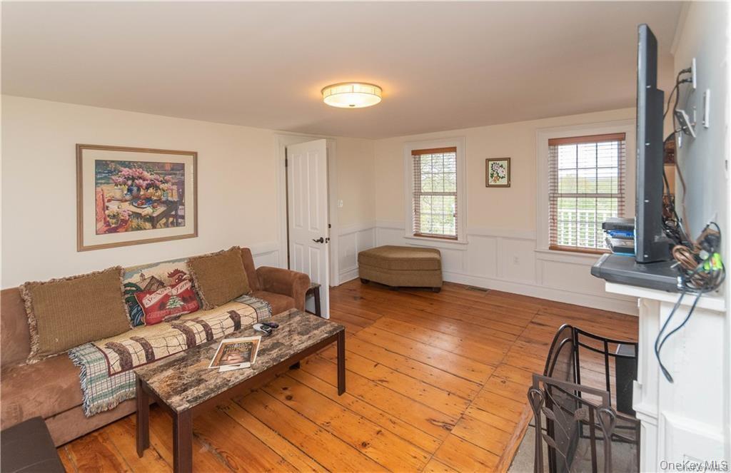 669 Mountain Road – For Sale photo 17