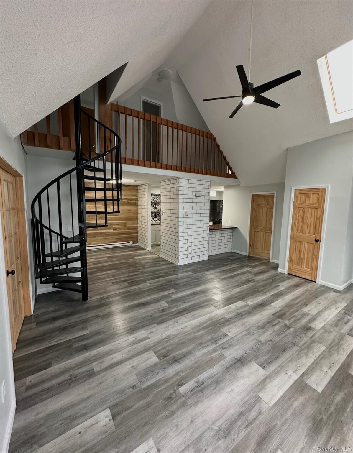 15 Fox Ridge – For Sale photo 2