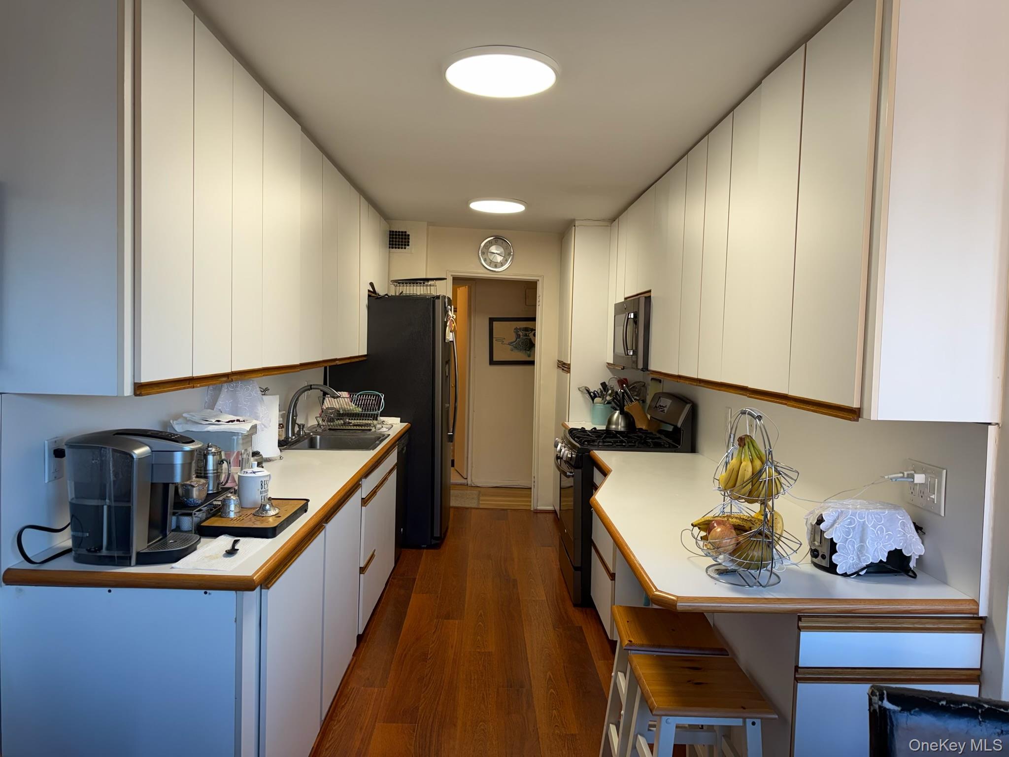 209-39 23 Ave, Unit 4K photo 9