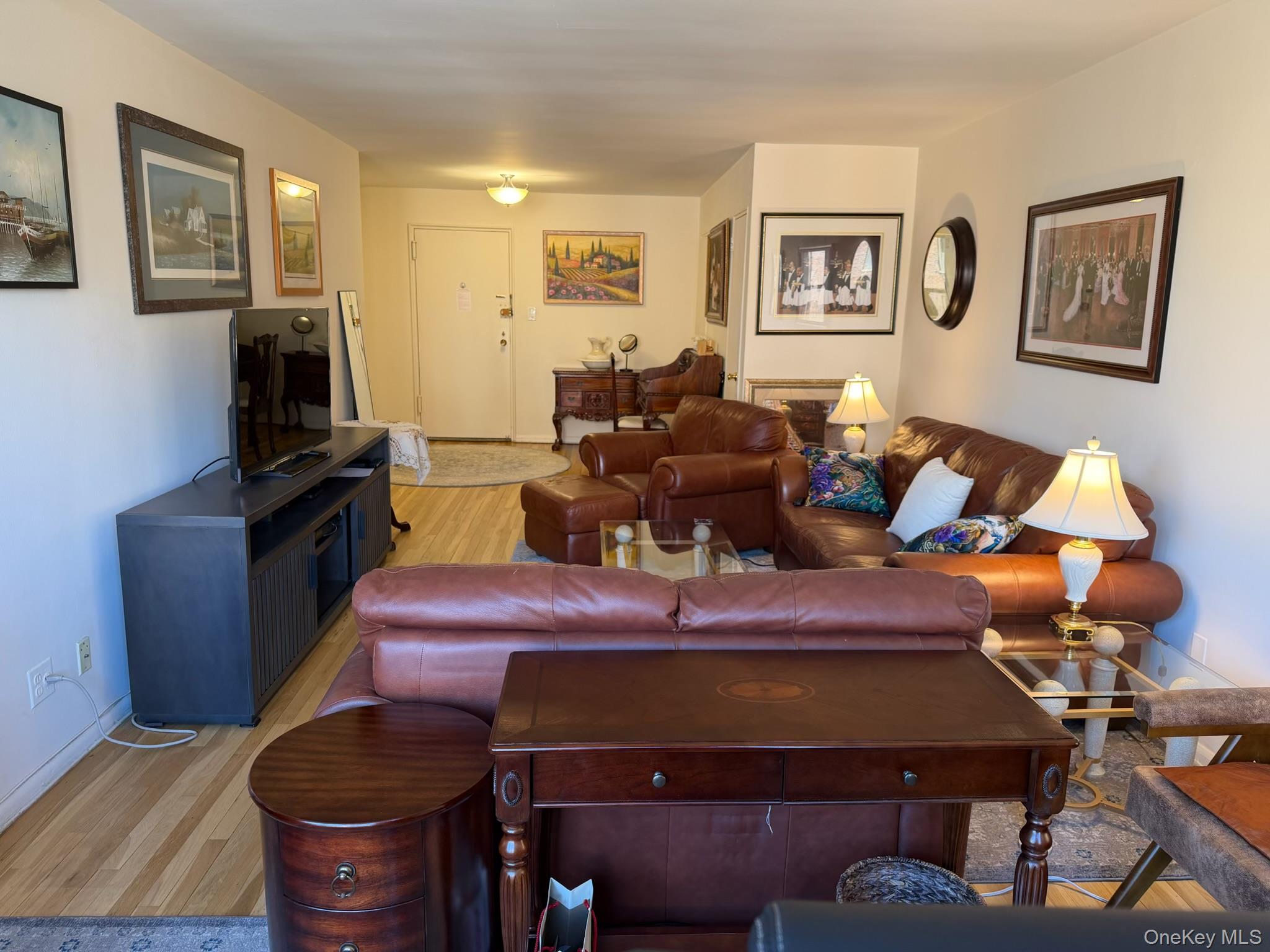 209-39 23 Ave, Unit 4K photo 8