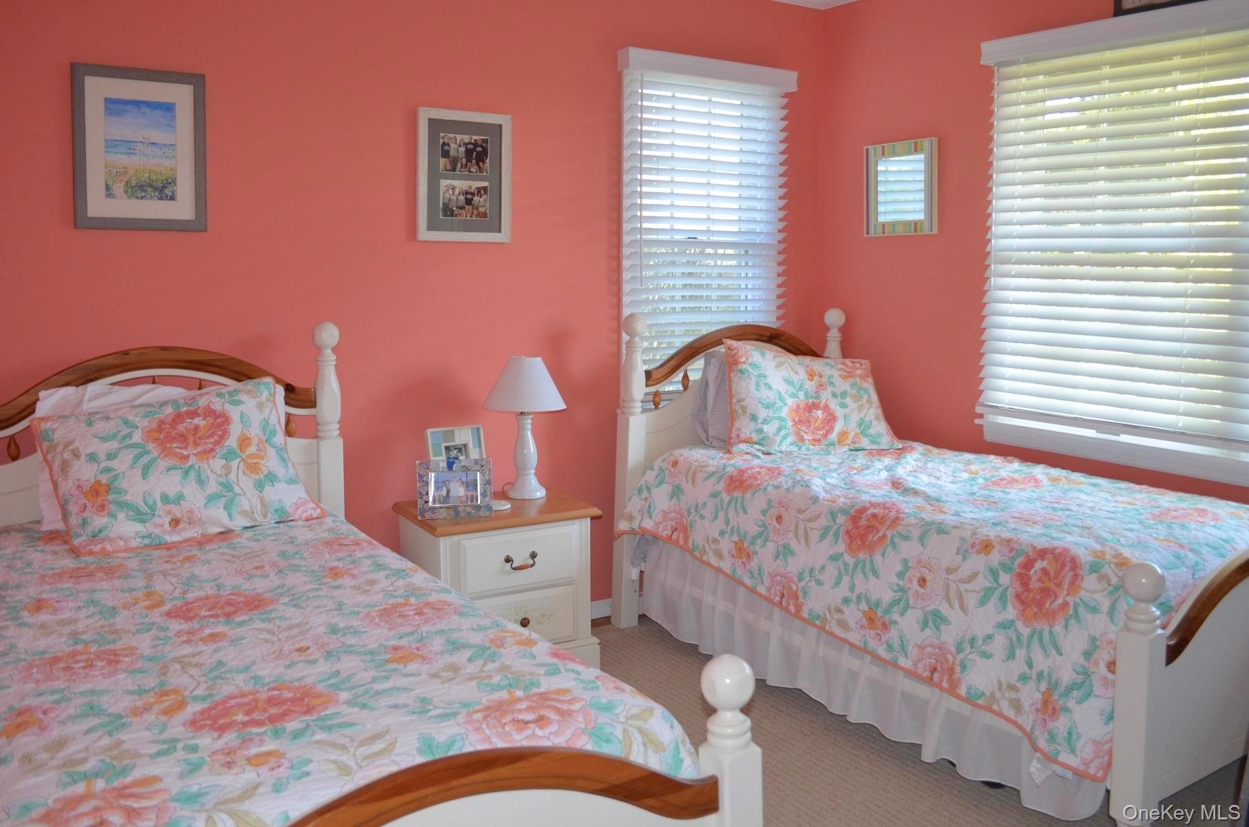 16 Grant Blvd – For Rent photo 7