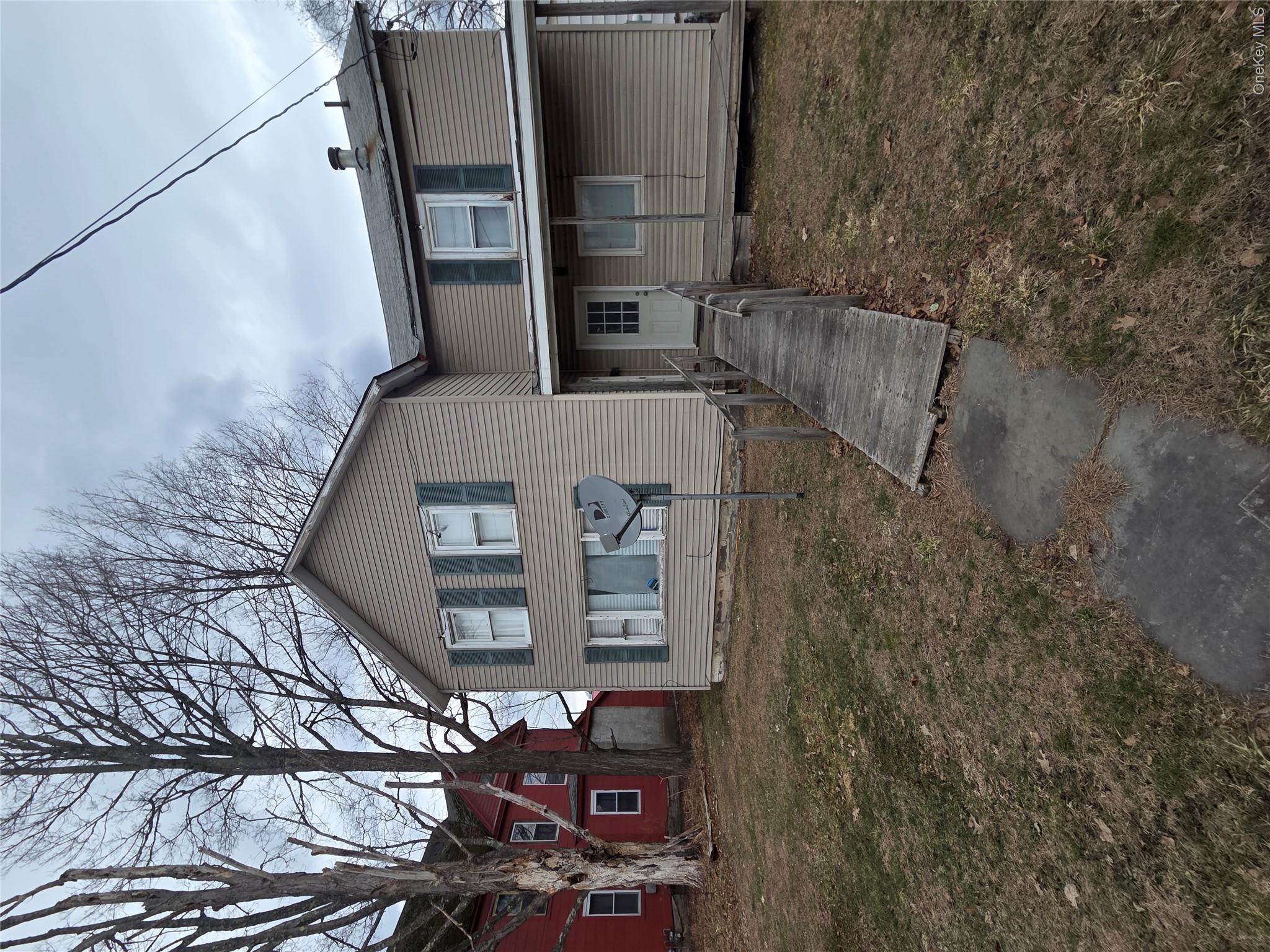 640 W Main Street – For Sale