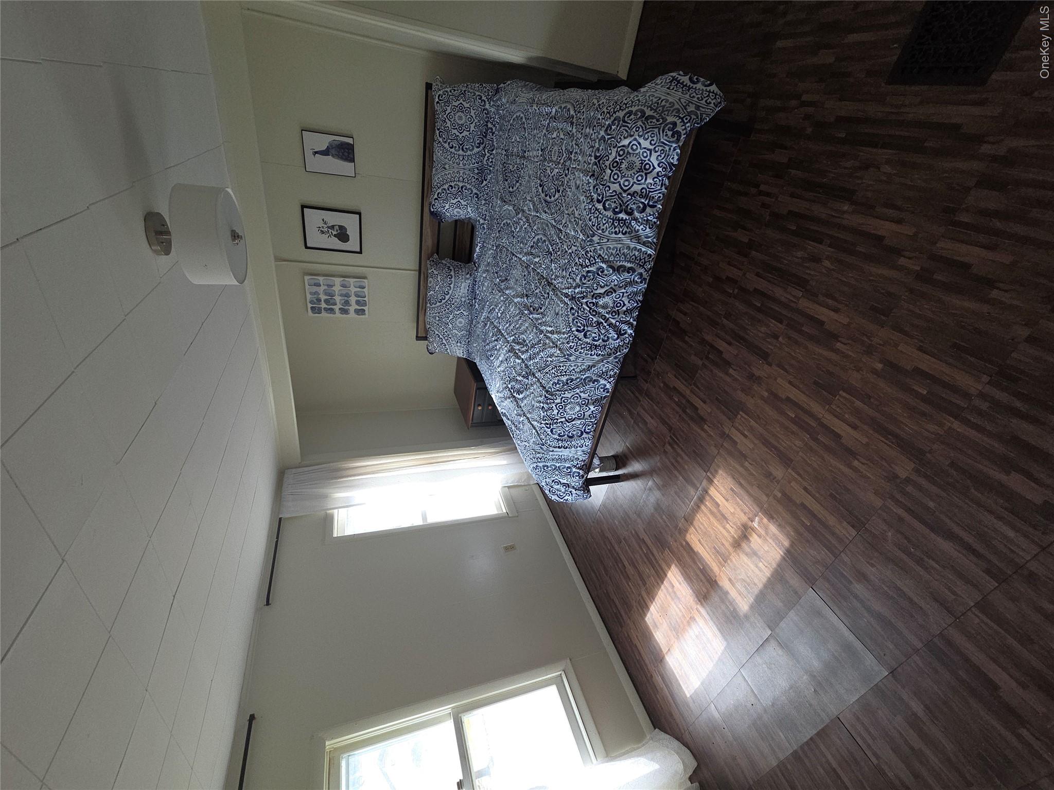 640 W Main Street – For Sale photo 9