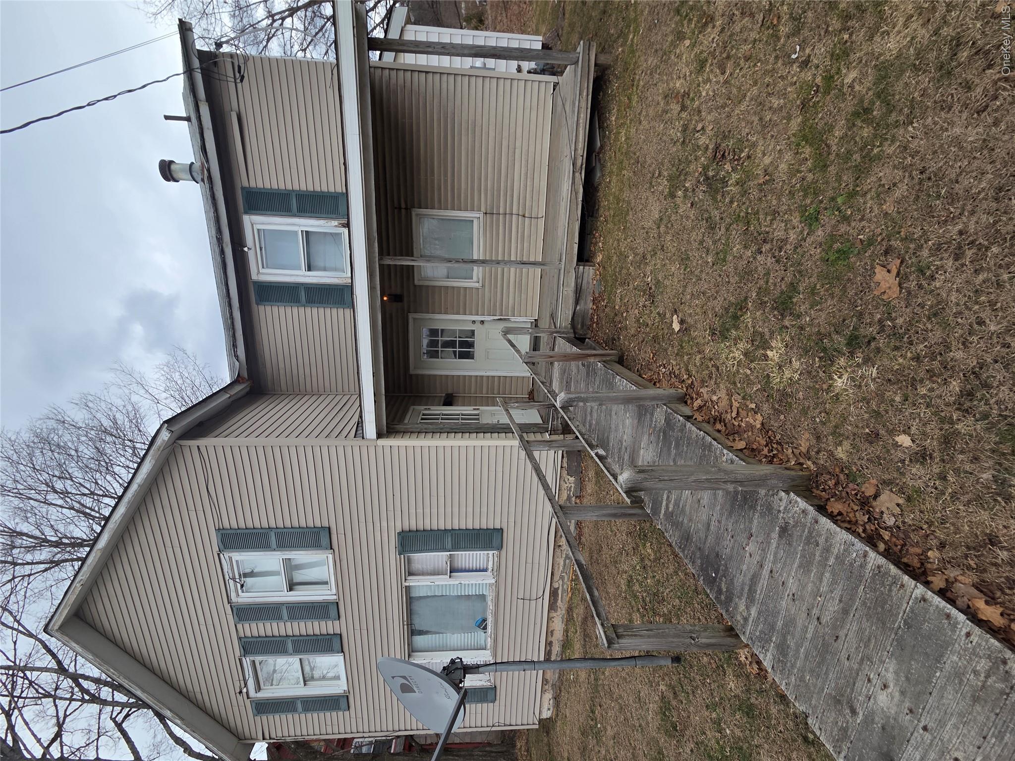 640 W Main Street – For Sale photo 2